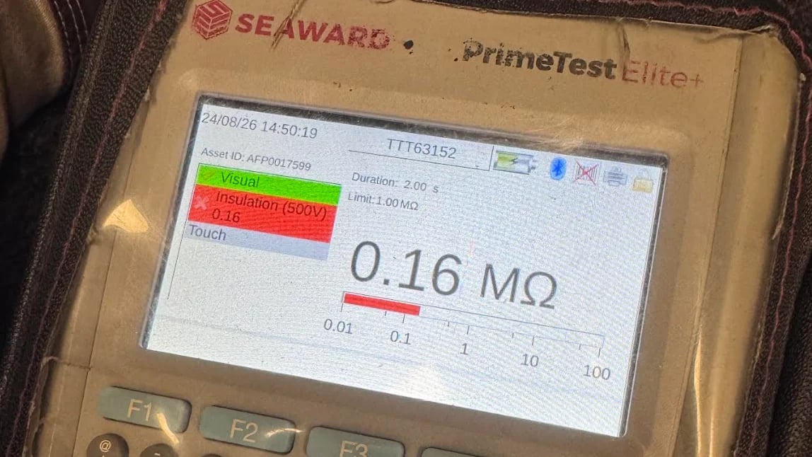 Seaward PrimeTest Elite multimeter displaying a resistance measurement